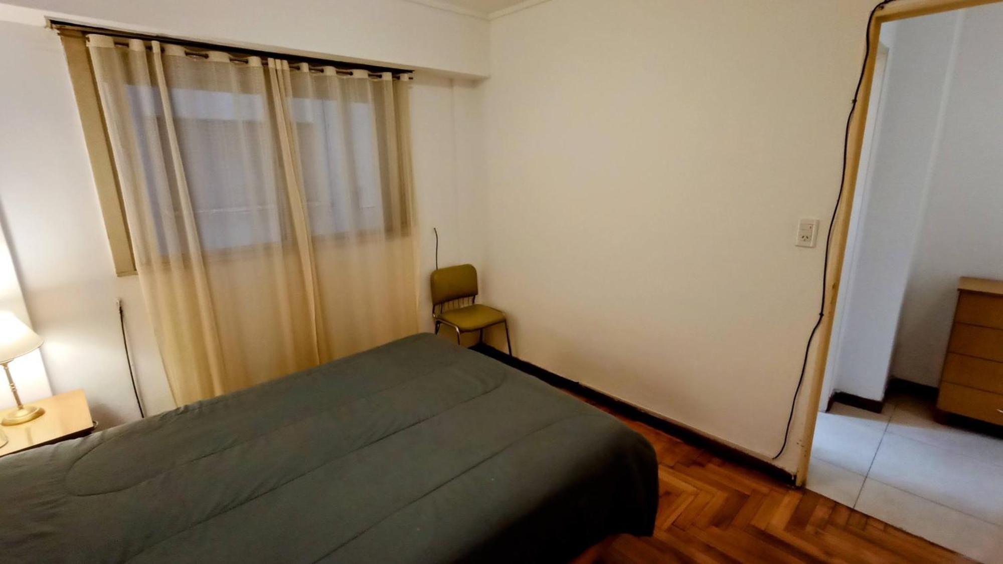 Efdepartamentos Plaza Colon Con Balcon A La Calle Y Cochera Auto Apartment