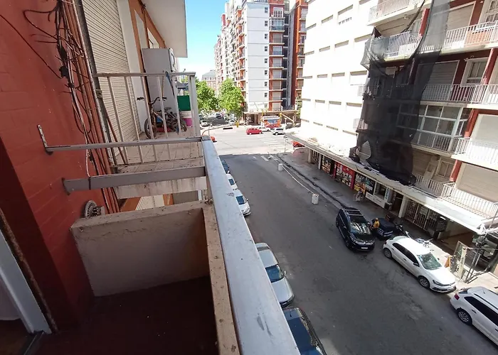 Efdepartamentos Plaza Colon Con Balcon A La Calle Y Cochera Para Auto