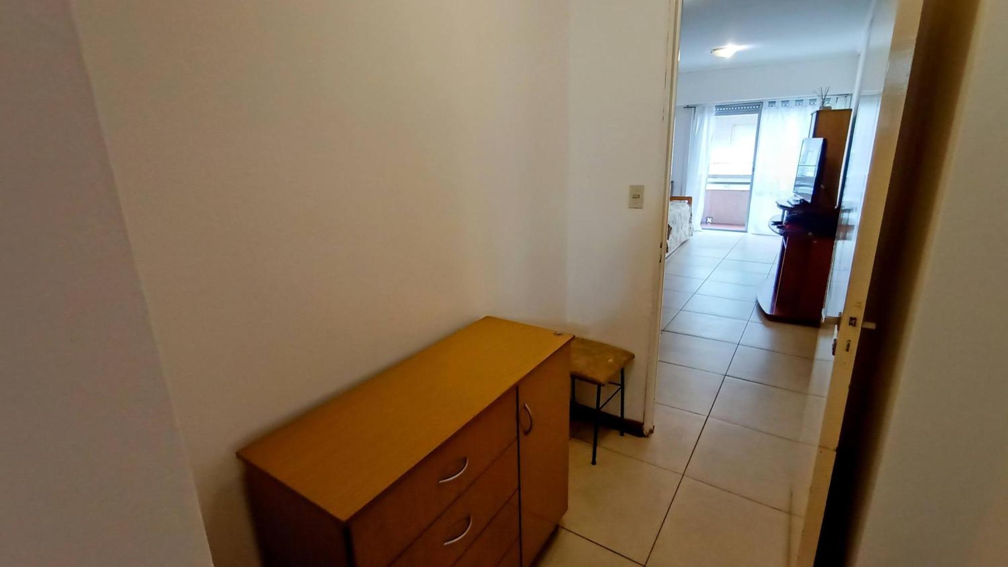 Apartamento Efdepartamentos Plaza Colon Con Balcon A La Calle Y Cochera Auto *